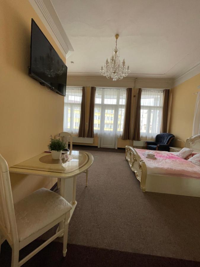 Apartmány vila Týniště Tyniste nad Orlici Exterior foto