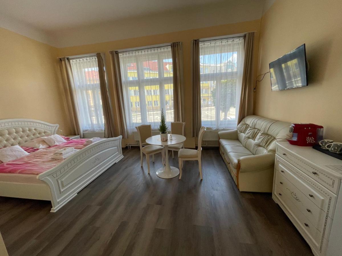 Apartmány vila Týniště Tyniste nad Orlici Exterior foto
